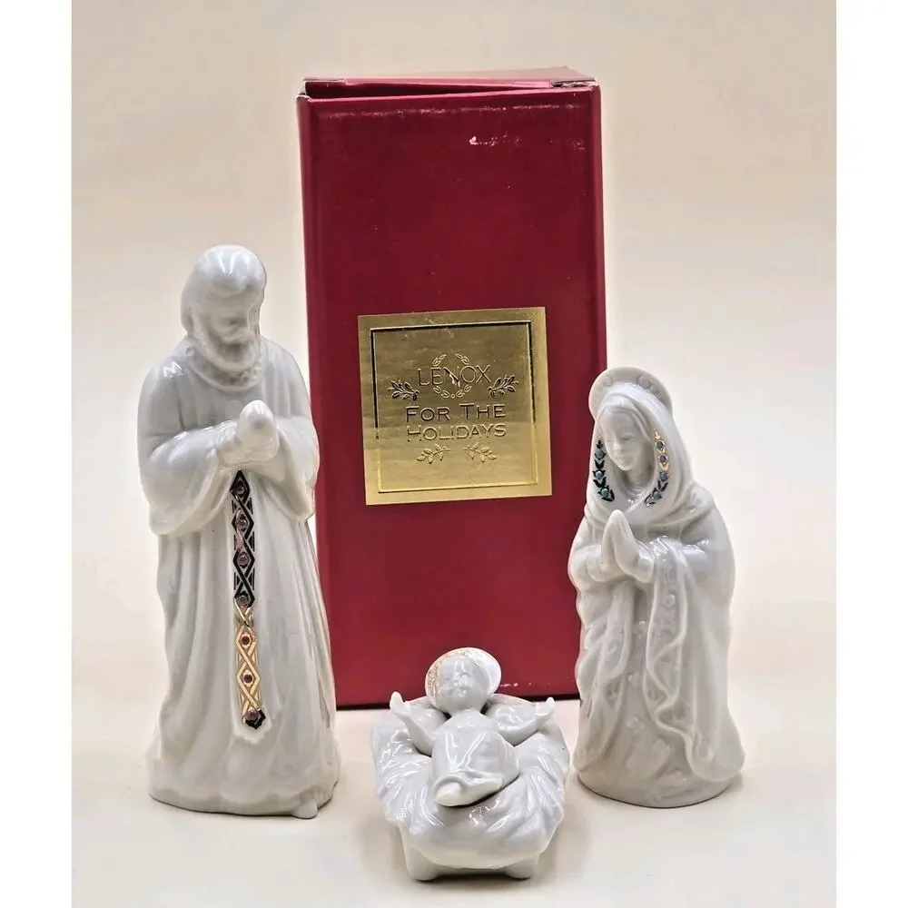 Lenox China Jewels Ivory Nativity Porcelain Joseph, Mary & Baby Jesus in Box